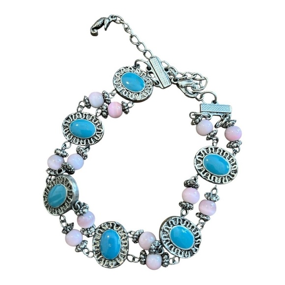 NWT WOMEN'S WESTERN NECKLACE, BRACELET, EARRING BUNDLE - Picture 8 of 10